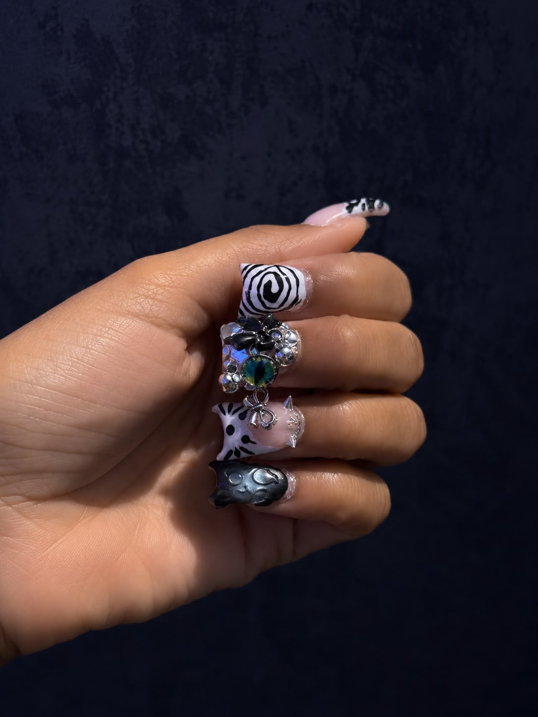 Monochrome Charms